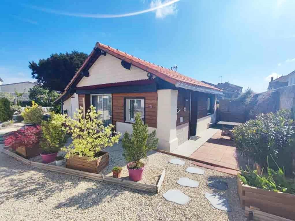 Le Clos Des Passiflores Pons Εξωτερικό φωτογραφία